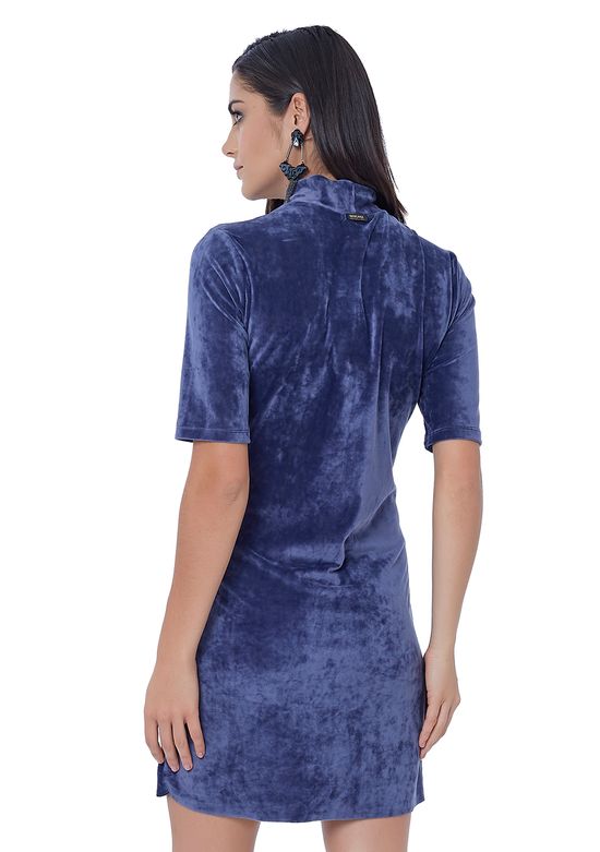 Vestido-De-Veludo-Com-Aplicacoes