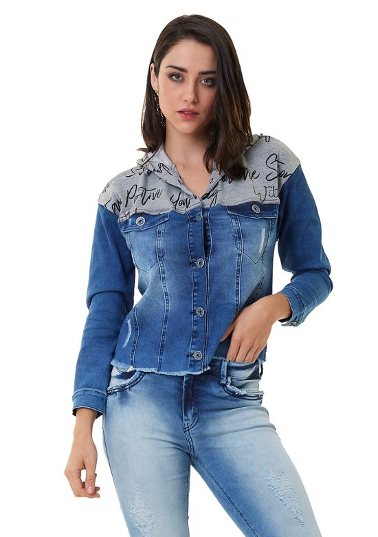 Jaqueta-Jeans-Com-Capuz-E-Botoes