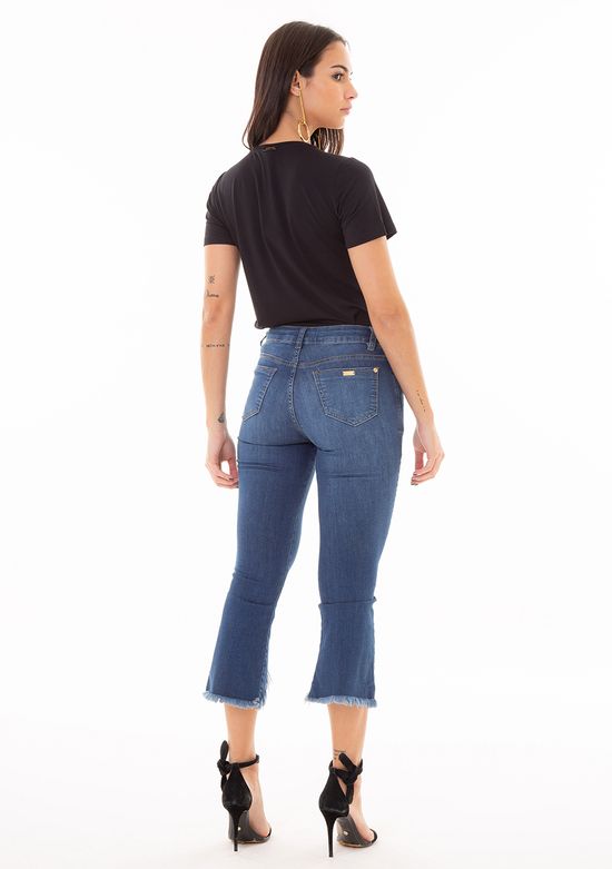 Calca-Jeans-Cropped-Com-Barra-Diferenciada---Unica-36
